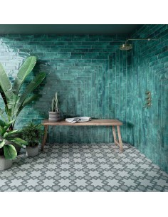 Le carrelage Nissel  Mayolica séduit par son style décoratif inspiré des faïences traditionnelles. 2